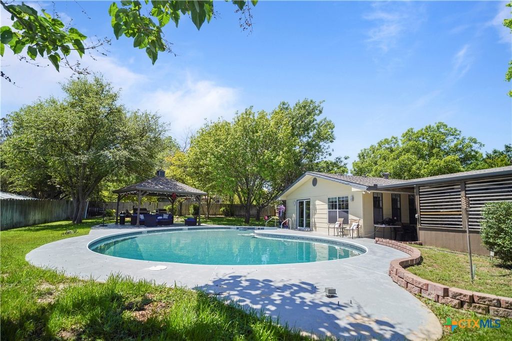 731 Verna Lee Boulevard, Harker Heights, TX 76548