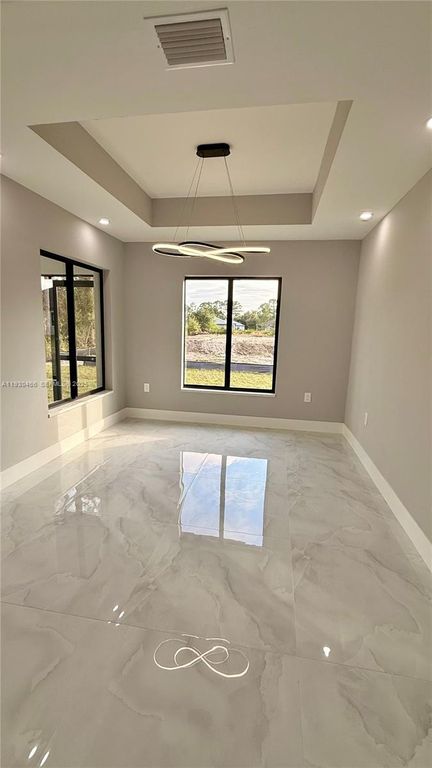 Image 5 of property listing at 3513 2nd ST SW, Lehigh Acres, FL 33976