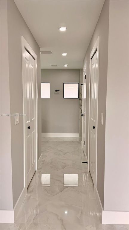 Image 8 of property listing at 3513 2nd ST SW, Lehigh Acres, FL 33976