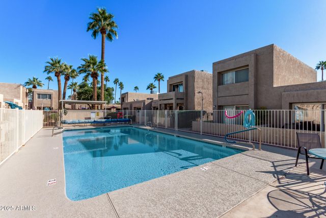 7838 E Park View Drive, Mesa, AZ 85208