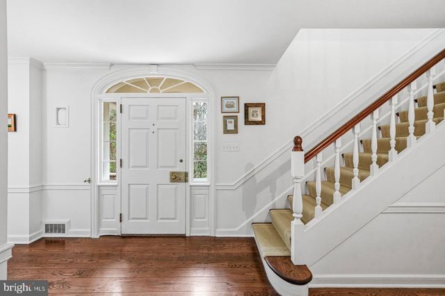 1431 BEAUMONT DR, Gladwyne, PA 19035