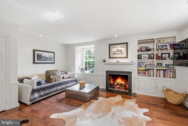 1431 BEAUMONT DR, Gladwyne, PA 19035