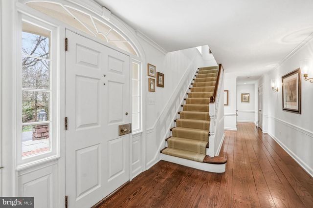1431 BEAUMONT DR, Gladwyne, PA 19035