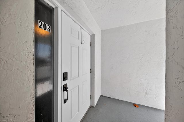 1500 N Ocean Boulevard 203, Pompano Beach, FL 33062