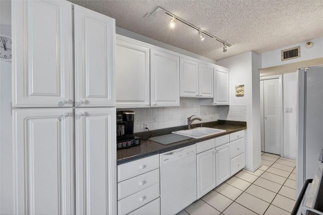 1500 N Ocean Boulevard 203, Pompano Beach, FL 33062