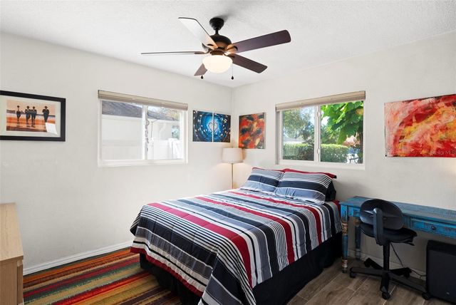 615 N WOODLYNNE AVENUE, Tampa, FL 33609