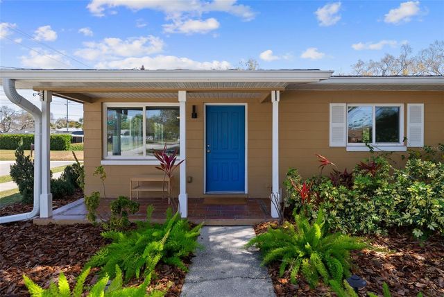 615 N WOODLYNNE AVENUE, Tampa, FL 33609