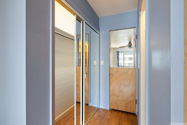 411 Kaiolu Street 605, Honolulu, HI 96815