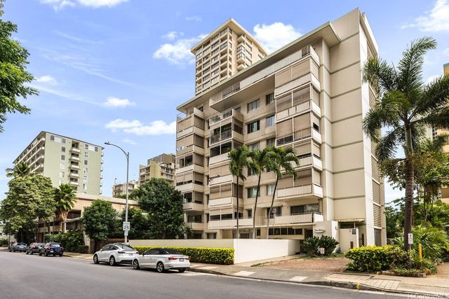 411 Kaiolu Street 605, Honolulu, HI 96815