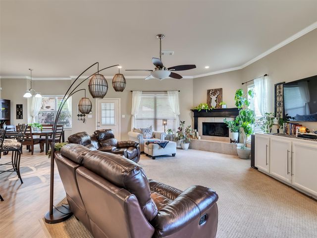 2605 Trippodo Street, Dickinson, TX 77539