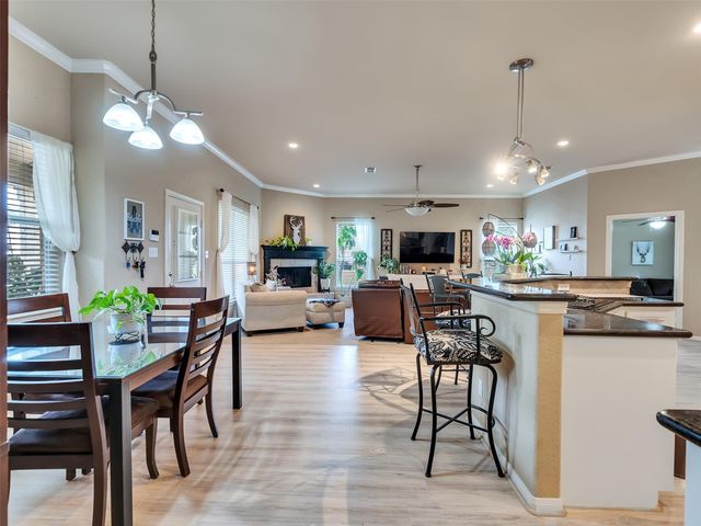 2605 Trippodo Street, Dickinson, TX 77539
