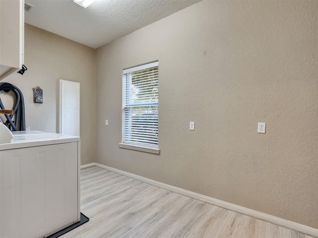2605 Trippodo Street, Dickinson, TX 77539