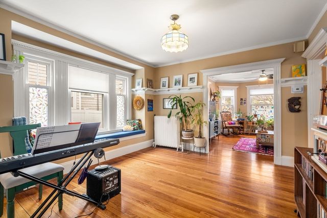 113 Langdon Ave, Watertown, MA 02472