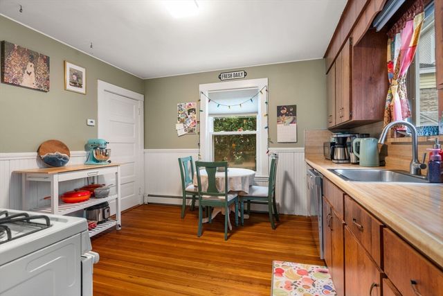 113 Langdon Ave, Watertown, MA 02472