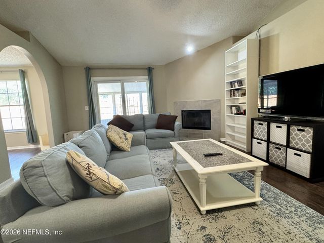 7887 MACDOUGALL Drive, Jacksonville, FL 32244