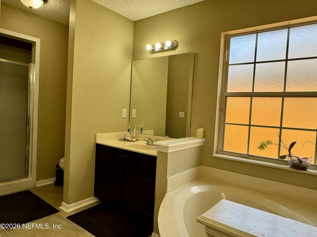 7887 MACDOUGALL Drive, Jacksonville, FL 32244