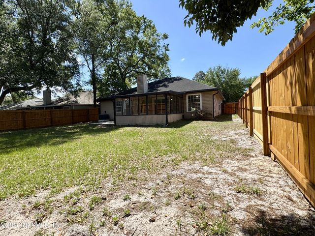 7887 MACDOUGALL Drive, Jacksonville, FL 32244