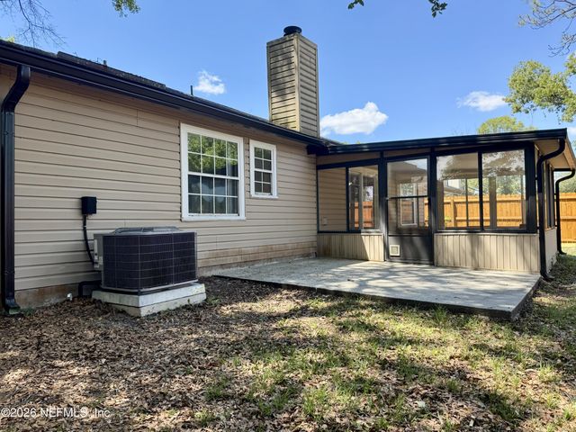 7887 MACDOUGALL Drive, Jacksonville, FL 32244