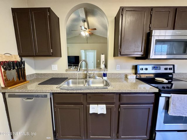 7887 MACDOUGALL Drive, Jacksonville, FL 32244