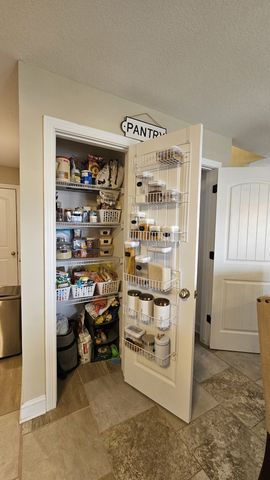 2393 Andersonville Dr, Clarksville, TN 37042