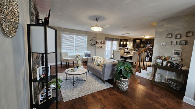 2393 Andersonville Dr, Clarksville, TN 37042