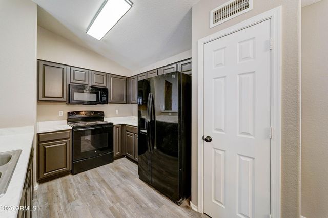 17871 N 111TH Drive, Surprise, AZ 85378