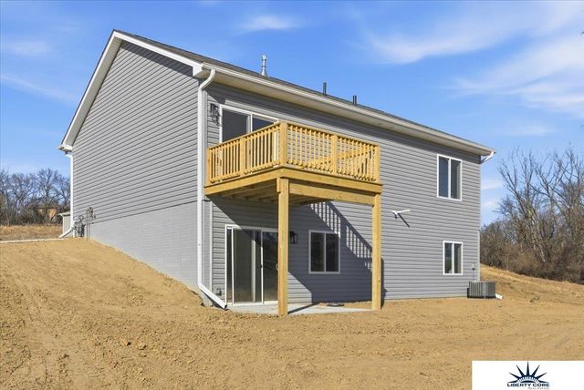 7806 N 94 Circle, Omaha, NE 68122