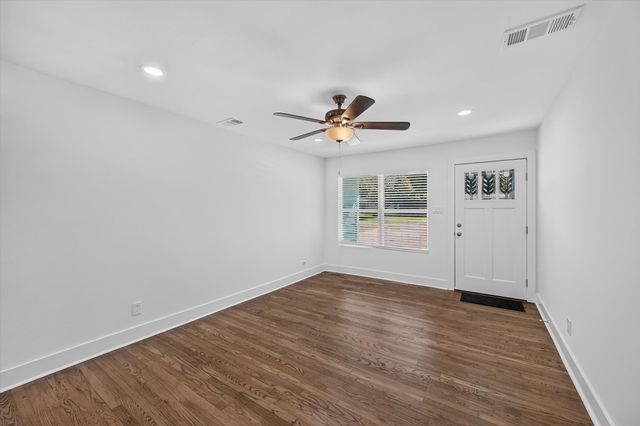609 Jardin Drive, Mesquite, TX 75149