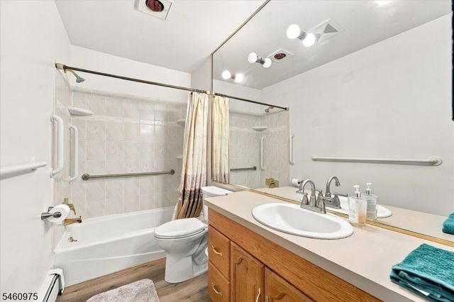 7 Paradise Trl, Vernon Twp., NJ 07460