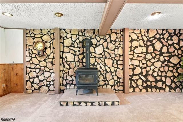 7 Paradise Trl, Vernon Twp., NJ 07460