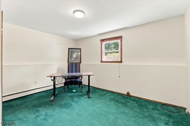 7 Paradise Trl, Vernon Twp., NJ 07460