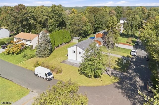 7 Paradise Trl, Vernon Twp., NJ 07460