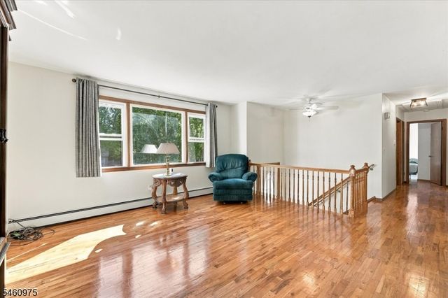 7 Paradise Trl, Vernon Twp., NJ 07460