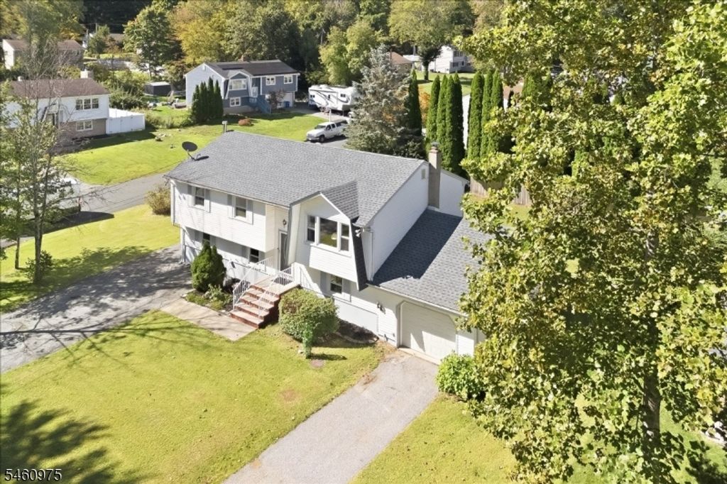 7 Paradise Trl, Vernon Twp., NJ 07460 — photo 3