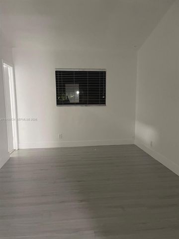 1455 Holly Heights Dr 40, Fort Lauderdale, FL 33304