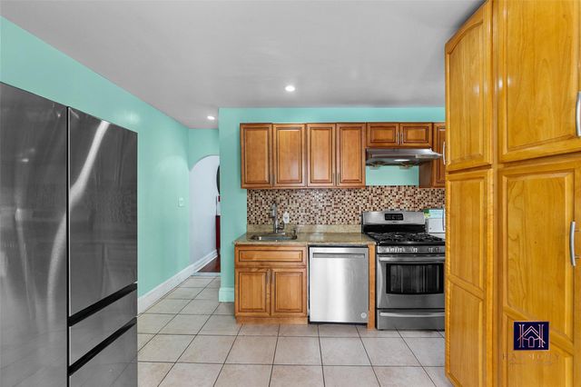 1272 E 38th Street, Brooklyn, NY 11210