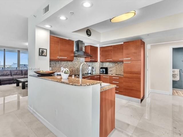 3535 S Ocean Drive 905, Hollywood, FL 33019