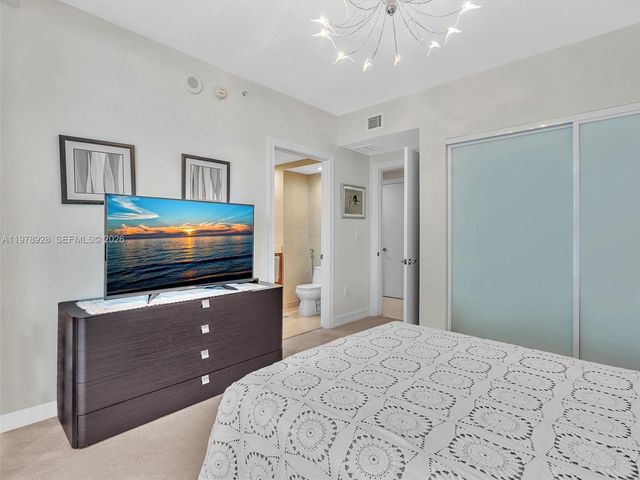 3535 S Ocean Drive 905, Hollywood, FL 33019