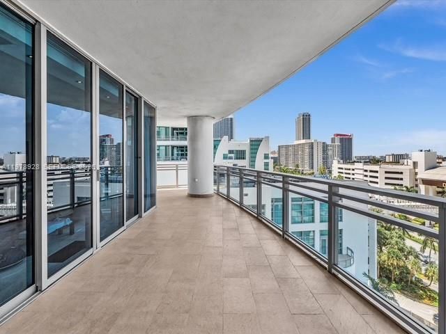 3535 S Ocean Drive 905, Hollywood, FL 33019