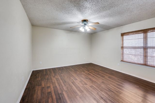 6917 Bennington Drive, Watauga, TX 76148