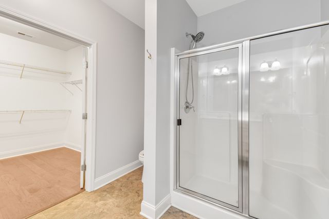 835 Meadowcrest Way, Lebanon, TN 37090