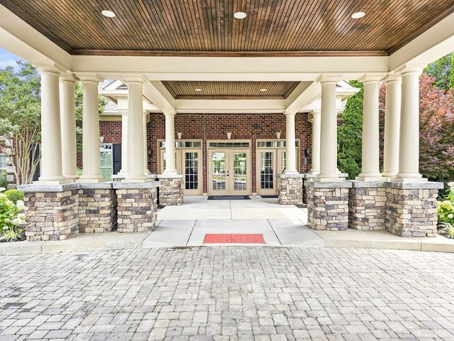 835 Meadowcrest Way, Lebanon, TN 37090