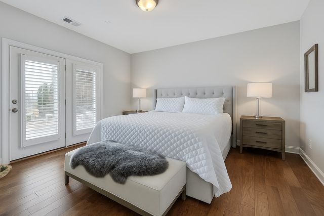 835 Meadowcrest Way, Lebanon, TN 37090