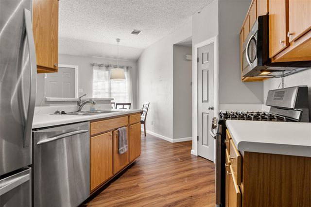 8120 Tockington WAY, Austin, TX 78748