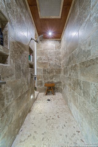 6307 Hidden Hollow, Windcrest, TX 78239