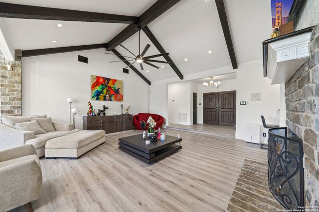 6307 Hidden Hollow, Windcrest, TX 78239