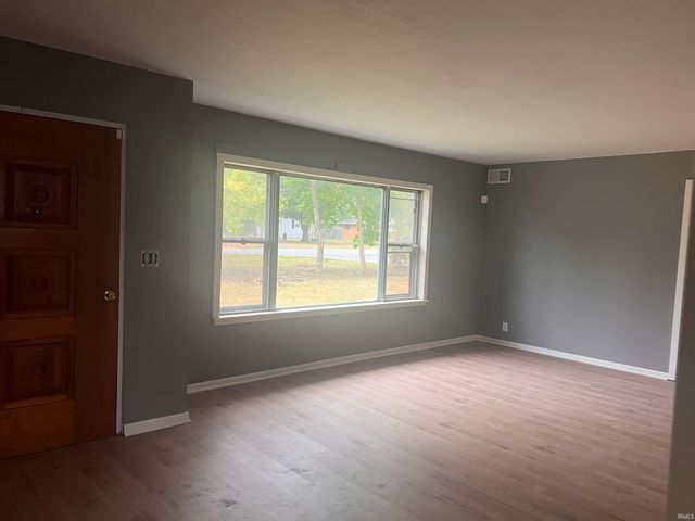 1901 W Riggin Road, Muncie, IN 47304