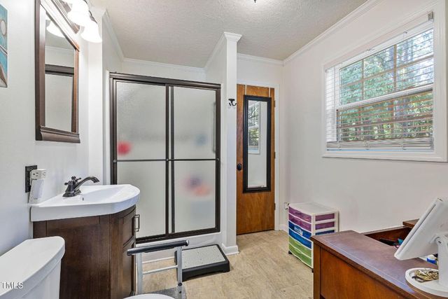 106 Honey Dew Drive, Dudley, NC 28333