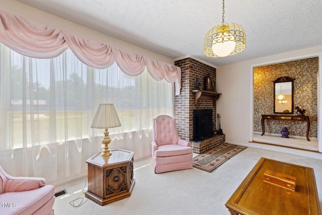 106 Honey Dew Drive, Dudley, NC 28333