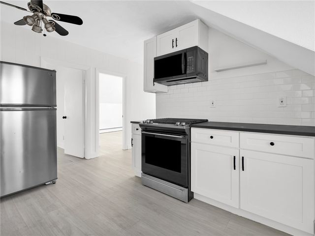 86 Woodward Avenue, East Providence, RI 02914